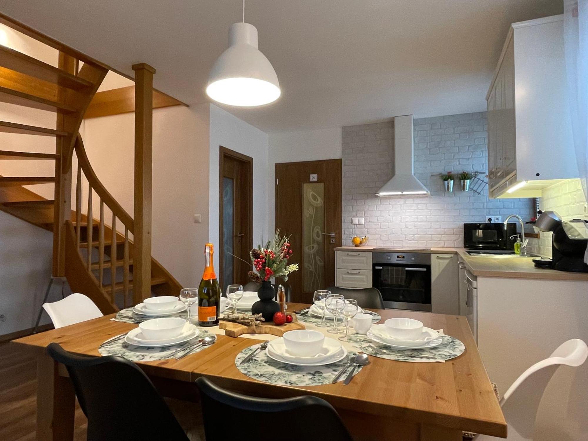 Chalet Jayata Стара Лесна Екстер'єр фото